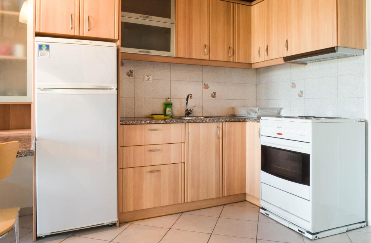 Irides Apartments Megalochori  Екстериор снимка