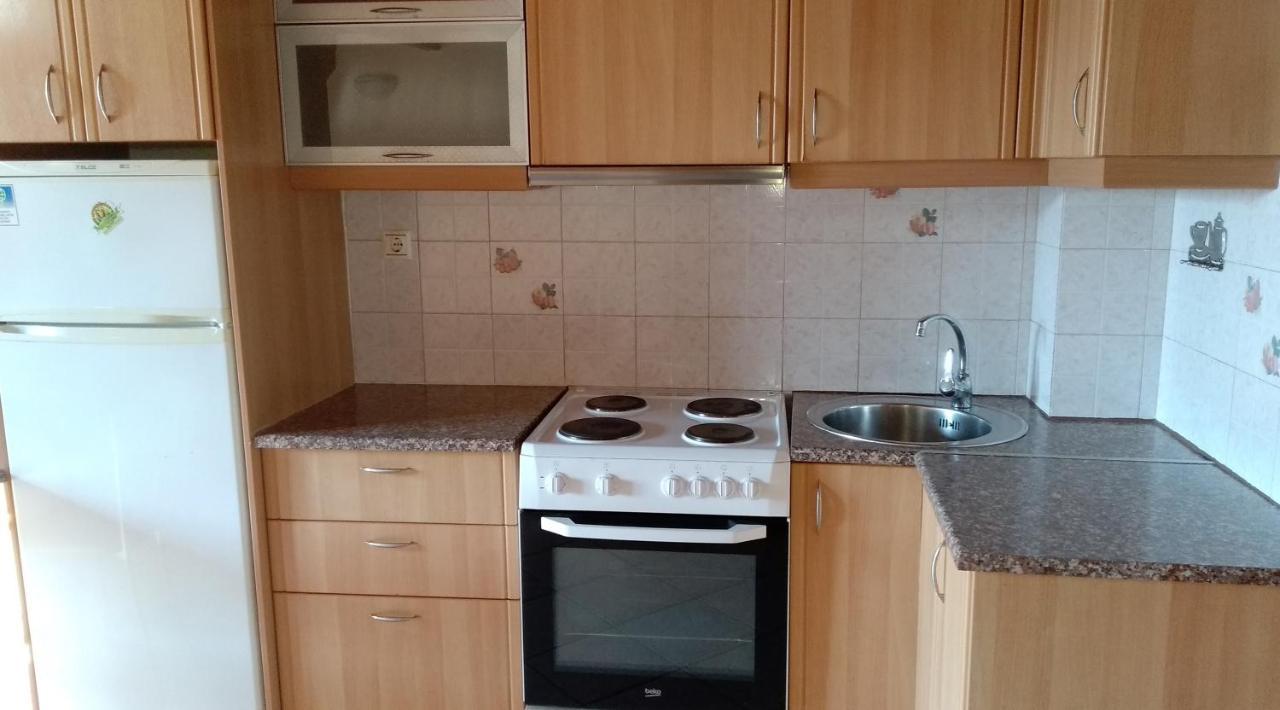 Irides Apartments Megalochori  Екстериор снимка
