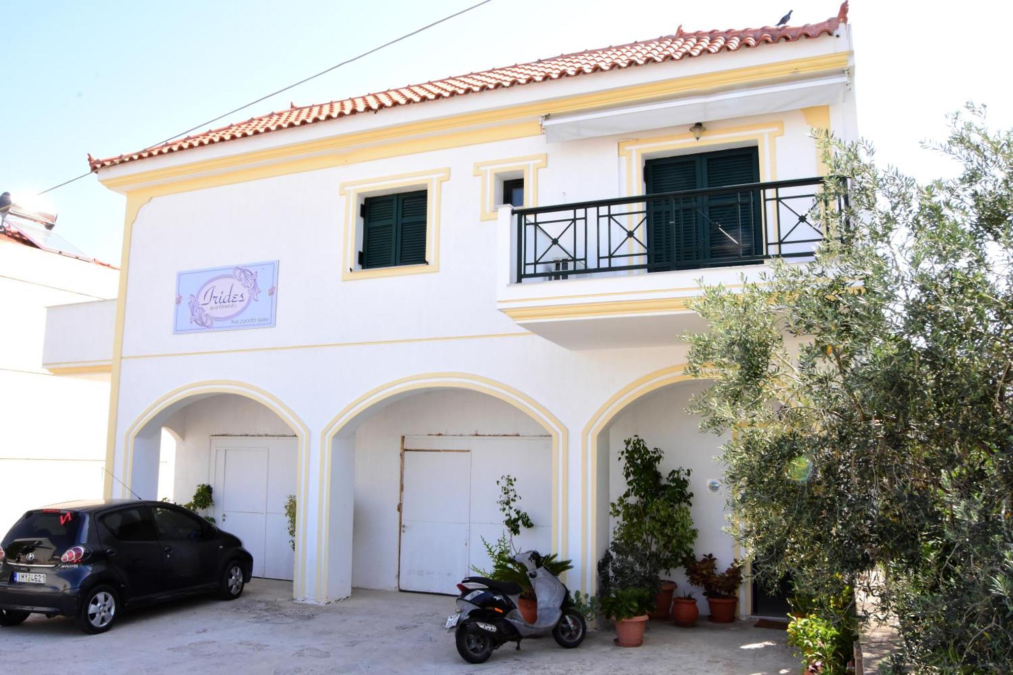 Irides Apartments Megalochori  Екстериор снимка